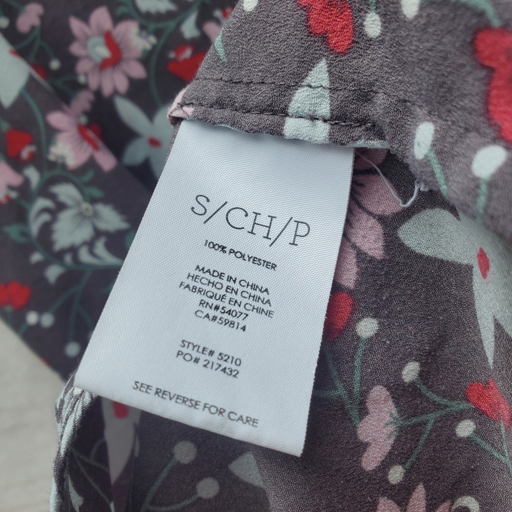 Cabi 5210 Women Sleeveless Floral Button Front Blouse Gray Red Small - Picture 2 of 8